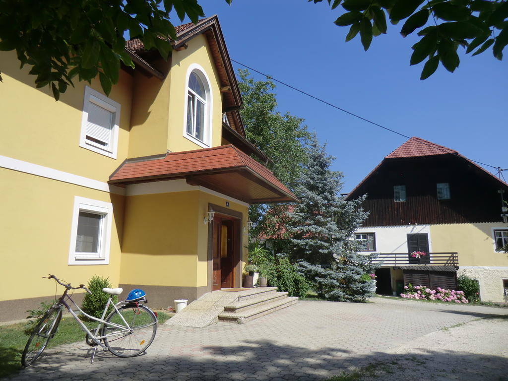 Appartement Landhaus Felsenkeller Sankt Kanzian am Klopeiner See Exterior photo